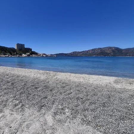 Martinicca's House 度假居 *